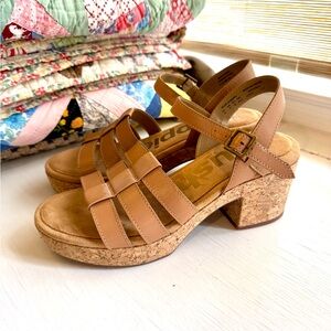 Hush Puppies Tan Cork Women's Platform Sandals Sz 9